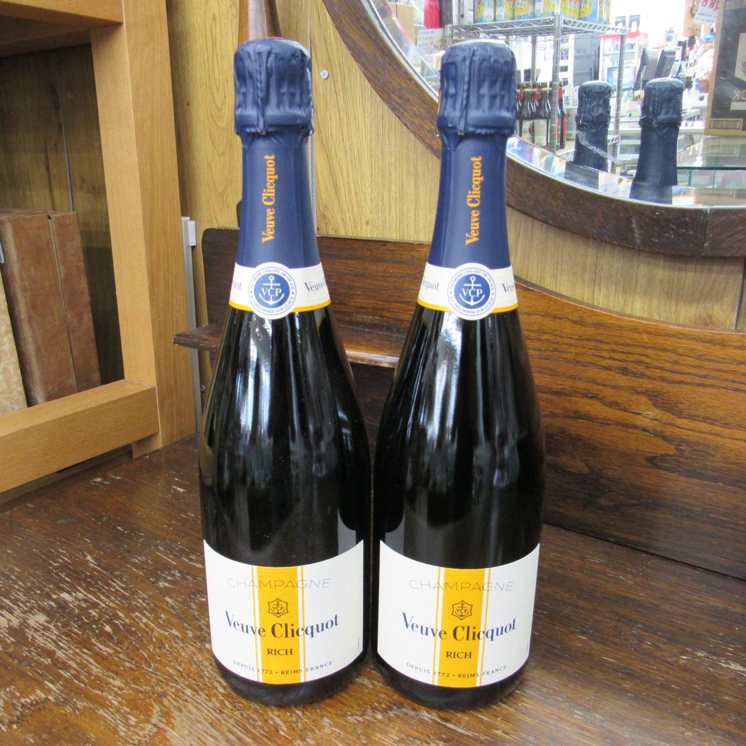未開栓！1セットのみ！VEUVE CLICQUOT ヴーヴ・クリコ RICH ON ICE リッチ・オン・アイス 2本セット エキスパート藤沢辻堂店