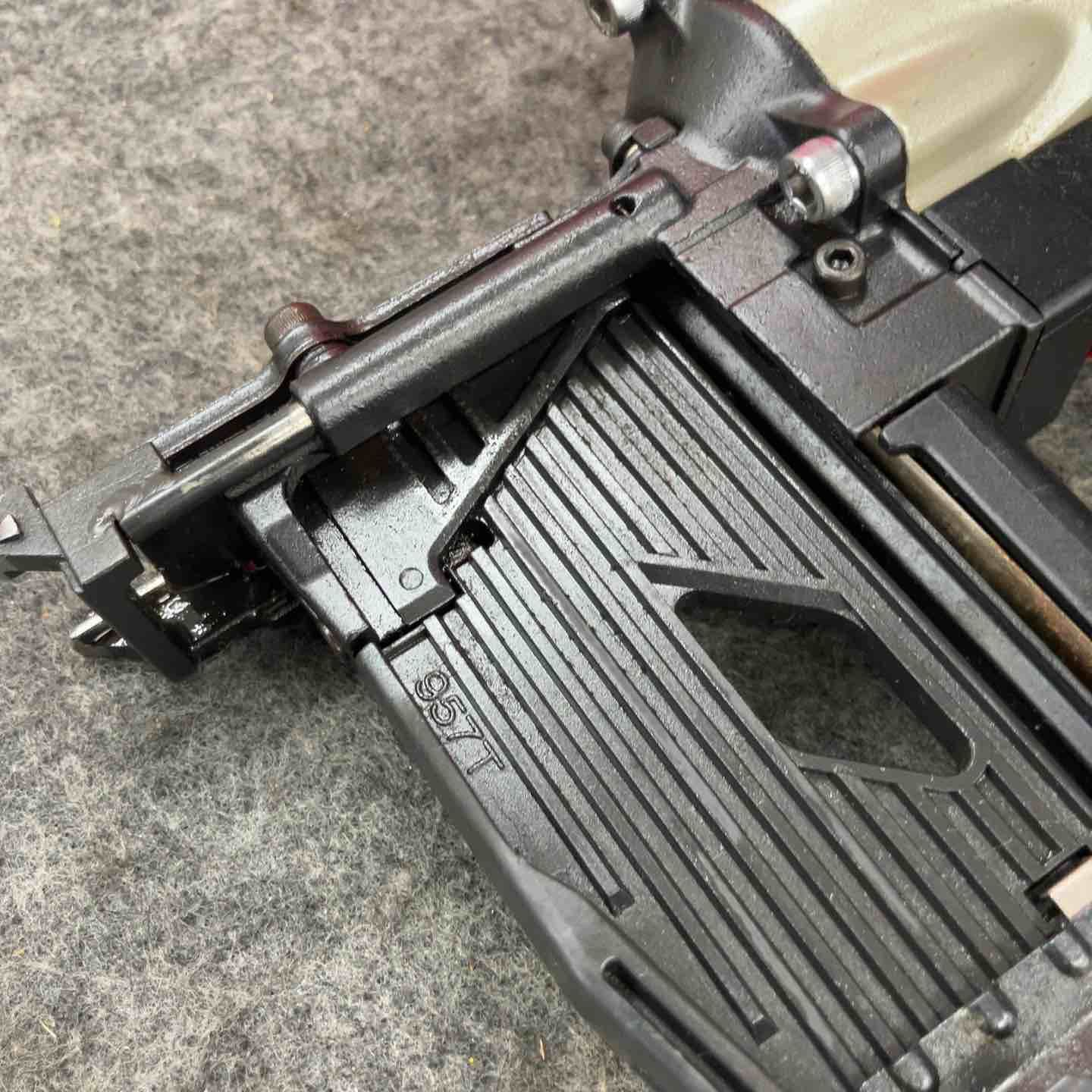 ☆マックス(MAX) 常圧フロアタッカ TA-557F/957Tフロア【鴻巣店