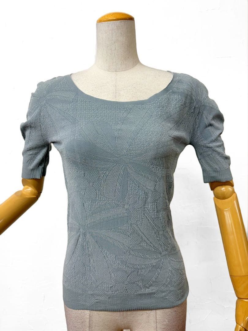 【タカダンス】新品 ノーソーイングニット ライトグレー社交ダンス トップス075 タカダンス】新品 ノーソーイングニット ライトグレー社交ダンス