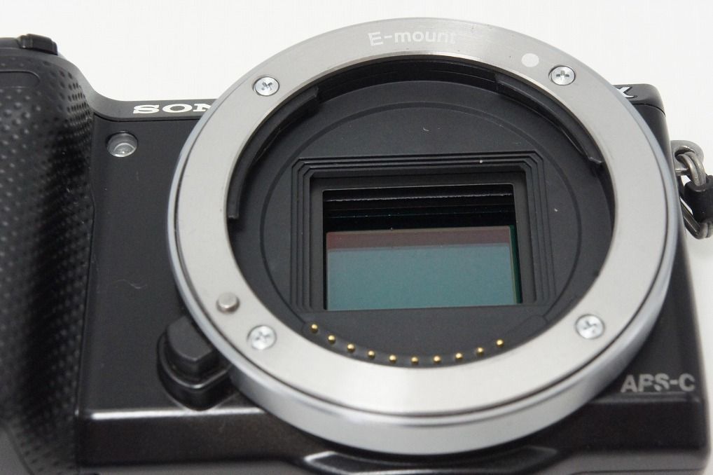 良品 SONY ソニー NEX-5T パワーズームレンズキット ミラーレス一眼