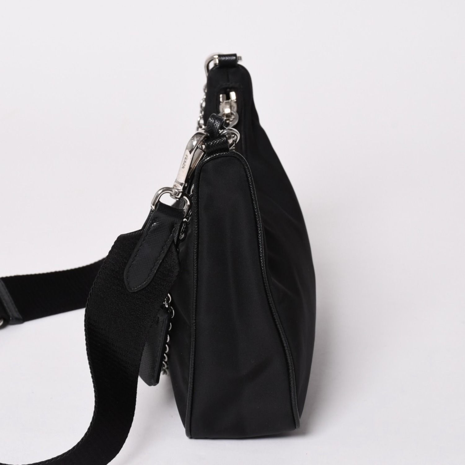 PRADA プラダ テスート ホーボーワンショルダー三角ロゴ ナイロン黒 軽量 極美品 PRADA プラダ ホーボー ワンショルダーバッグ 1BH204