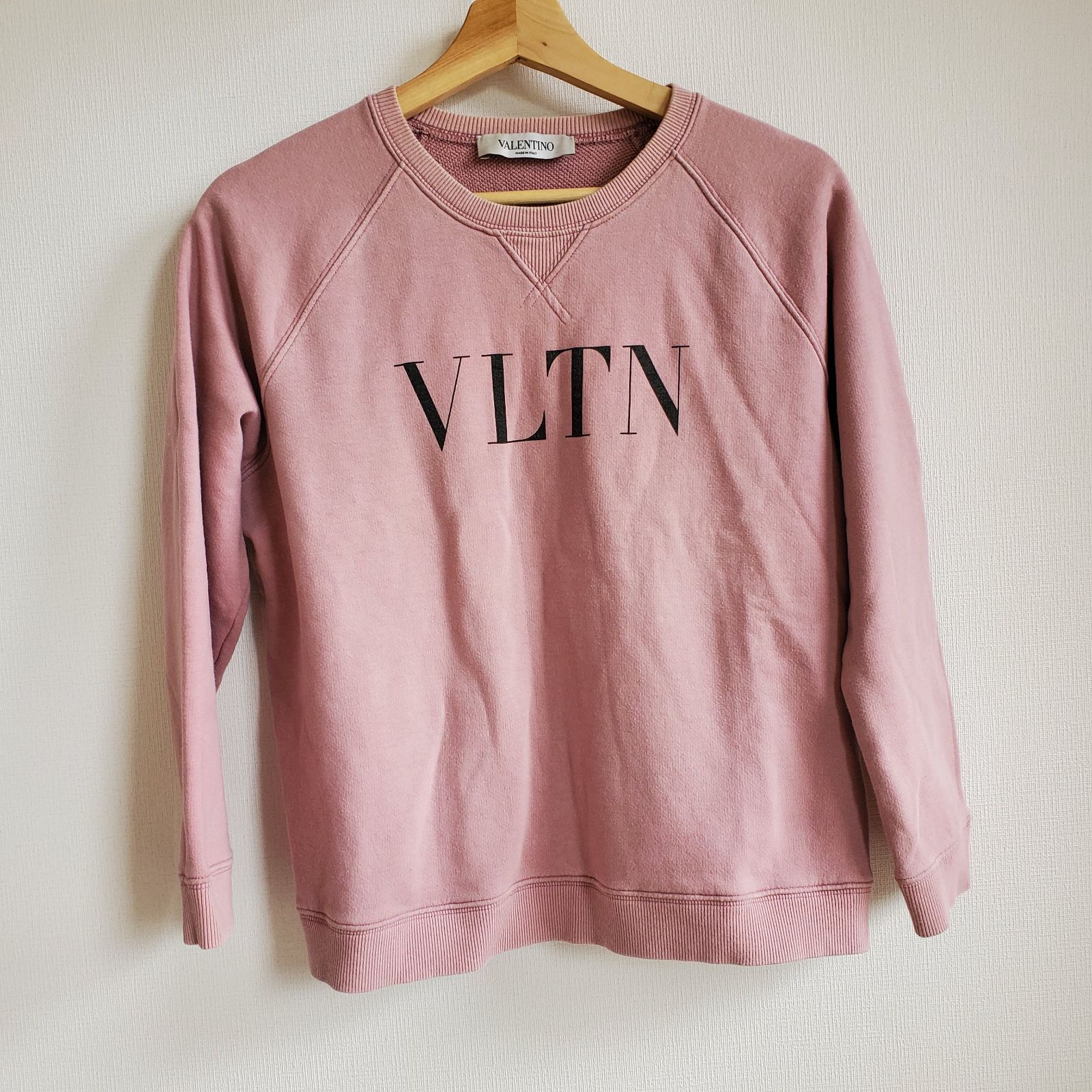 VALENTINO ヴァレンティノ VLTN ロゴ スウェット - メルカリ