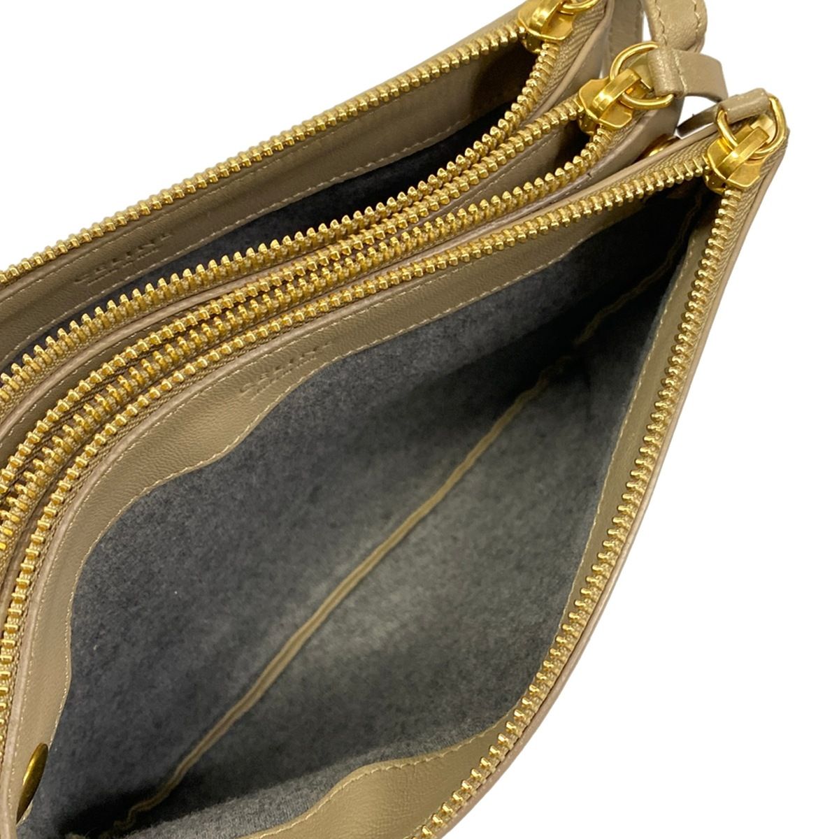 CELINE(セリーヌ) ショルダーバッグ トリオ グレーベージュ レザー 