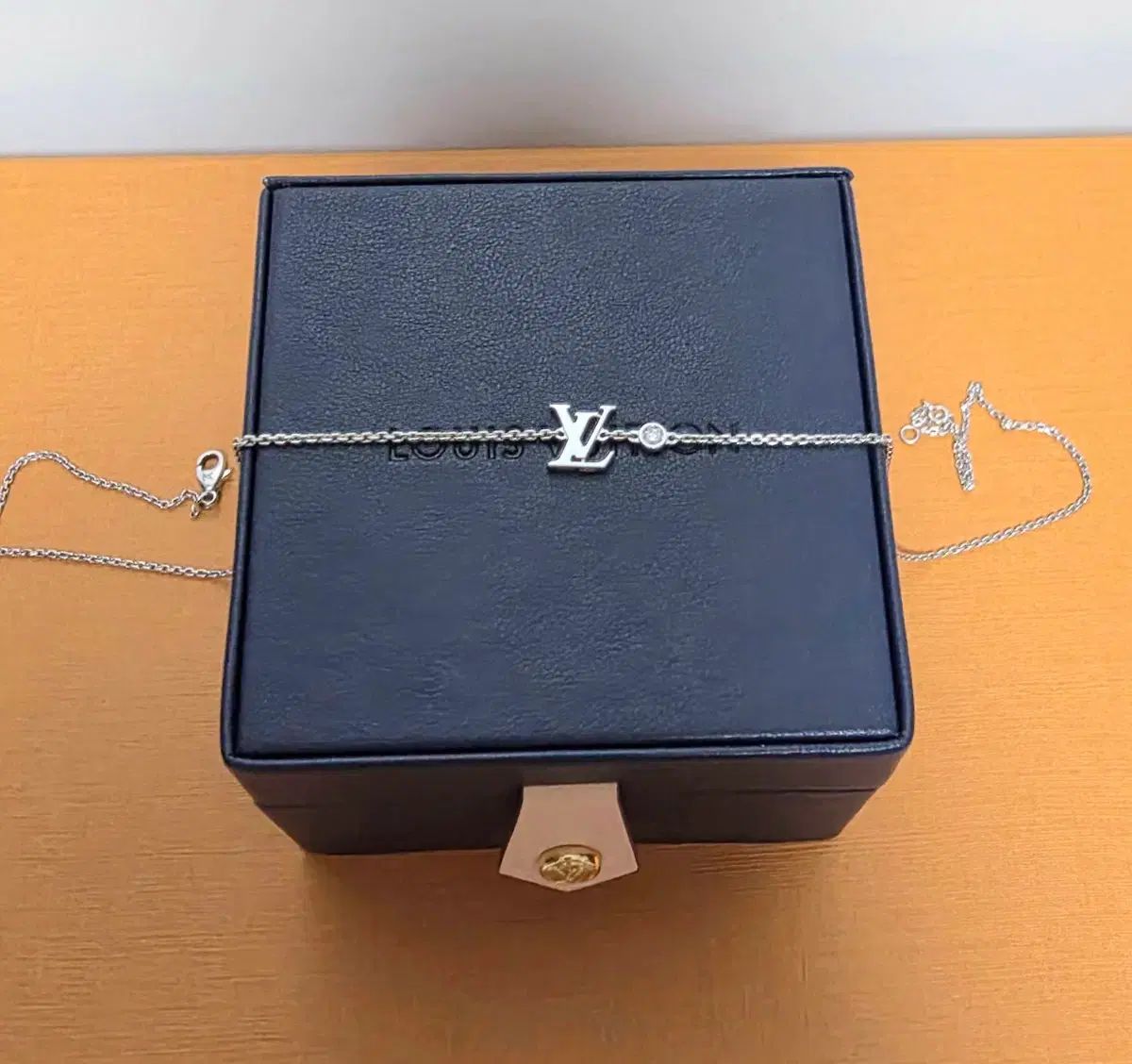 Louis Vuitton ルイヴィトン Q93653