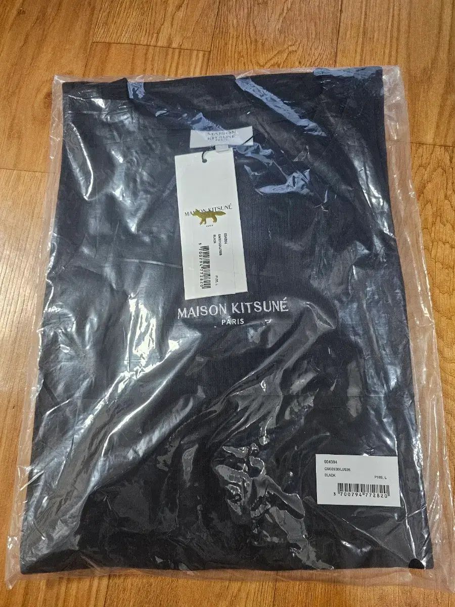 メゾンキツネ ブラック ロゴ Tシャツ L 新品
