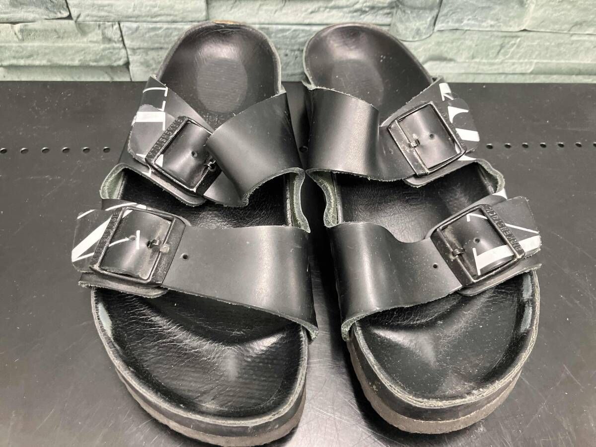 メンズ BIRKENSTOCK × VALENTINO GARAVANI／サンダル／25cm