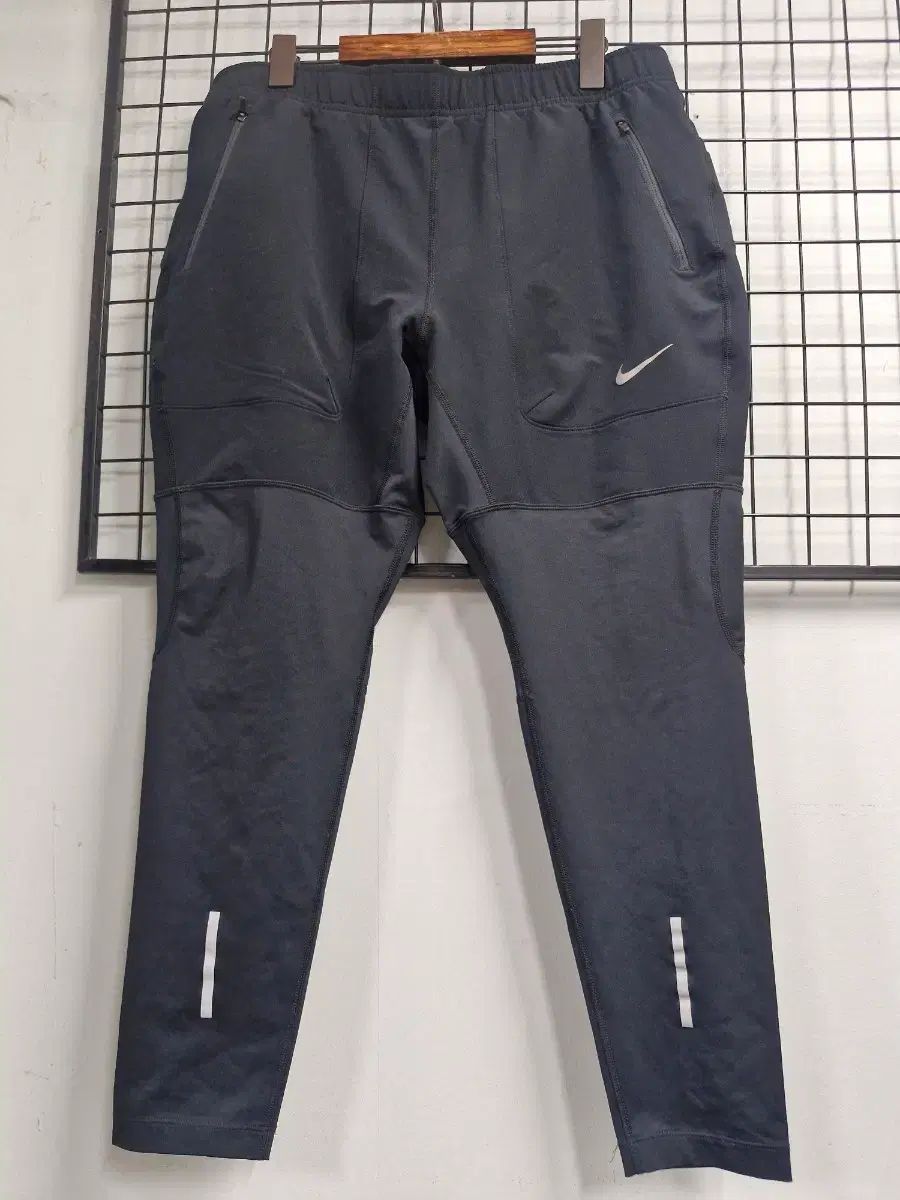 105-110XXL ナイキ ドライフィット ユーティリティ タイツ パンツ