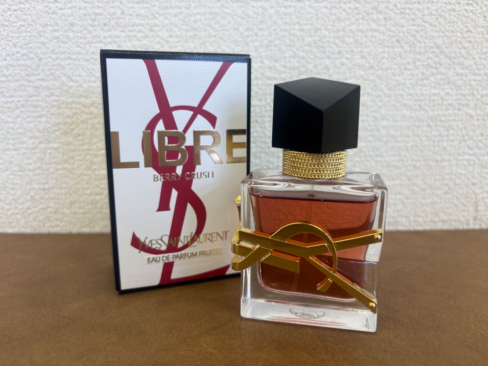 香水 【YSL】 リブレ オーデパルファム ベリークラッシュ