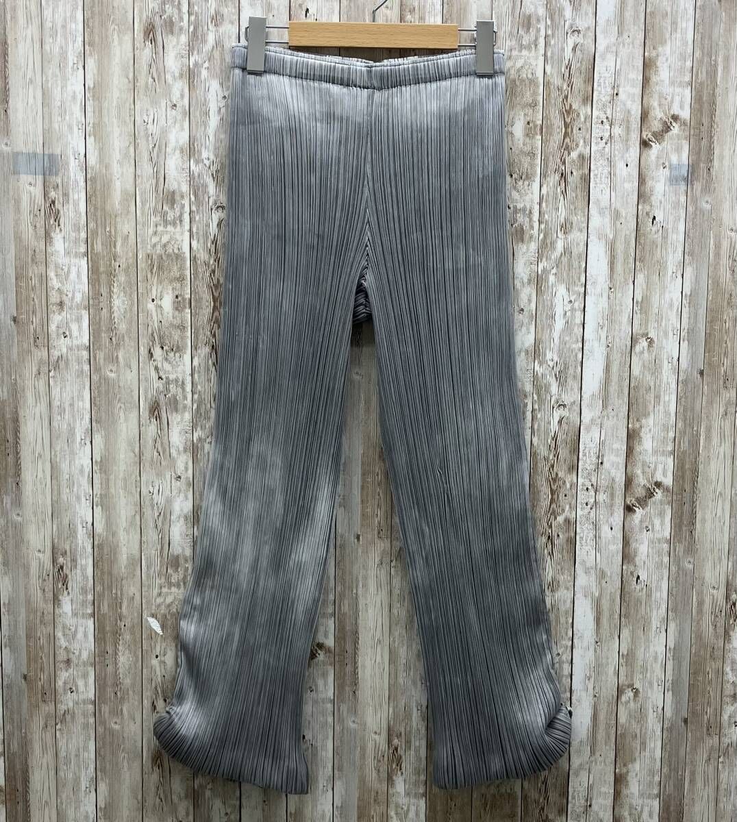 PLEATS PLEASE ISSEY MIYAKE イッセイミヤケ レディース パンツ