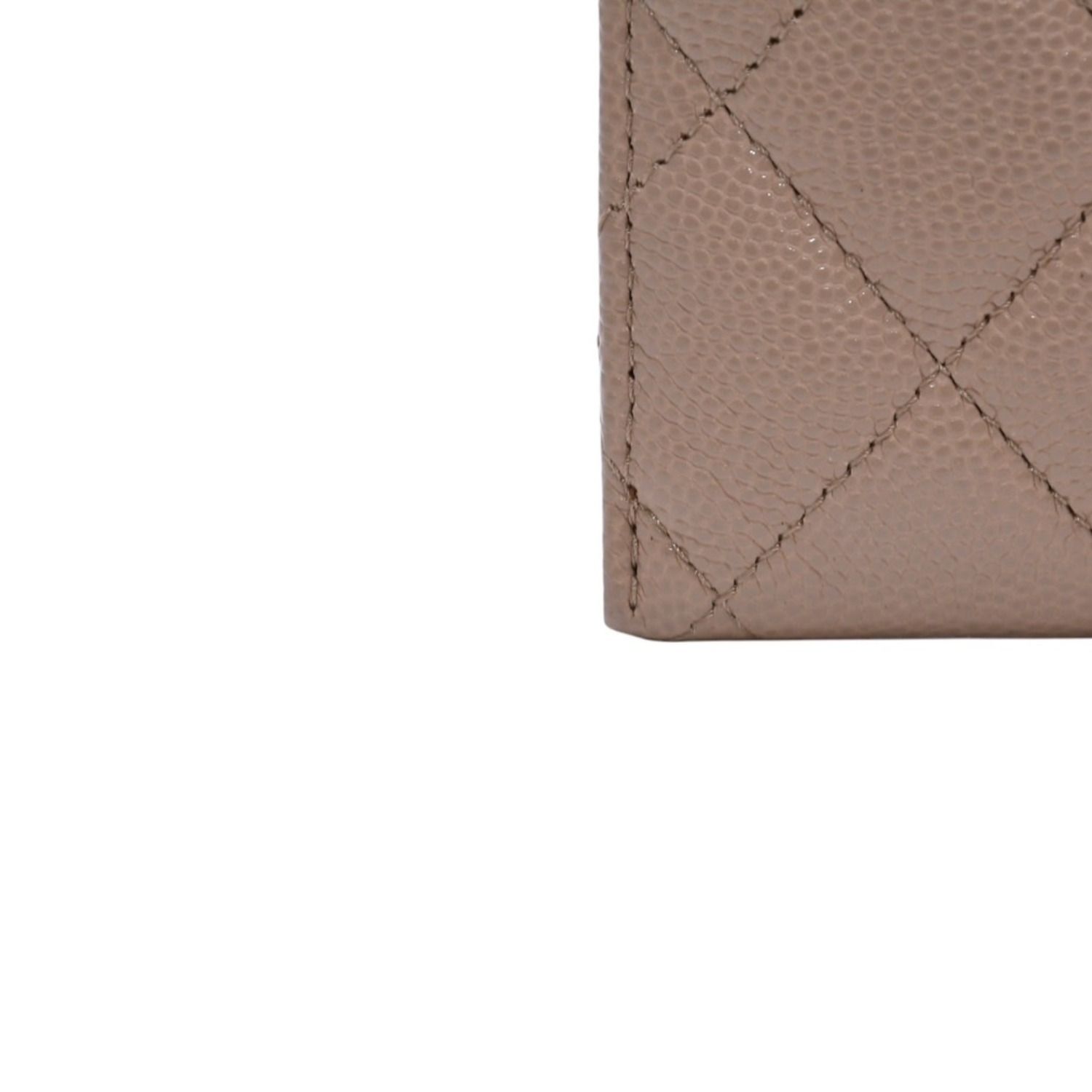 【極美品】CHANEL キャビアスキン　カードケース　28番台 極美品 CHANEL シャネル クラシックジップカードケース 28番台
