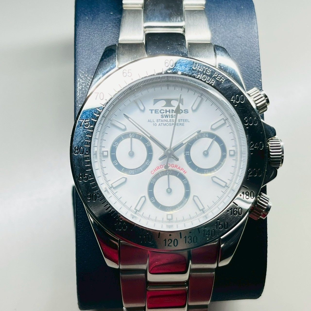 TECHNOS テクノス クロノグラフ TGM615 ホワイト文字盤 10気圧防水 