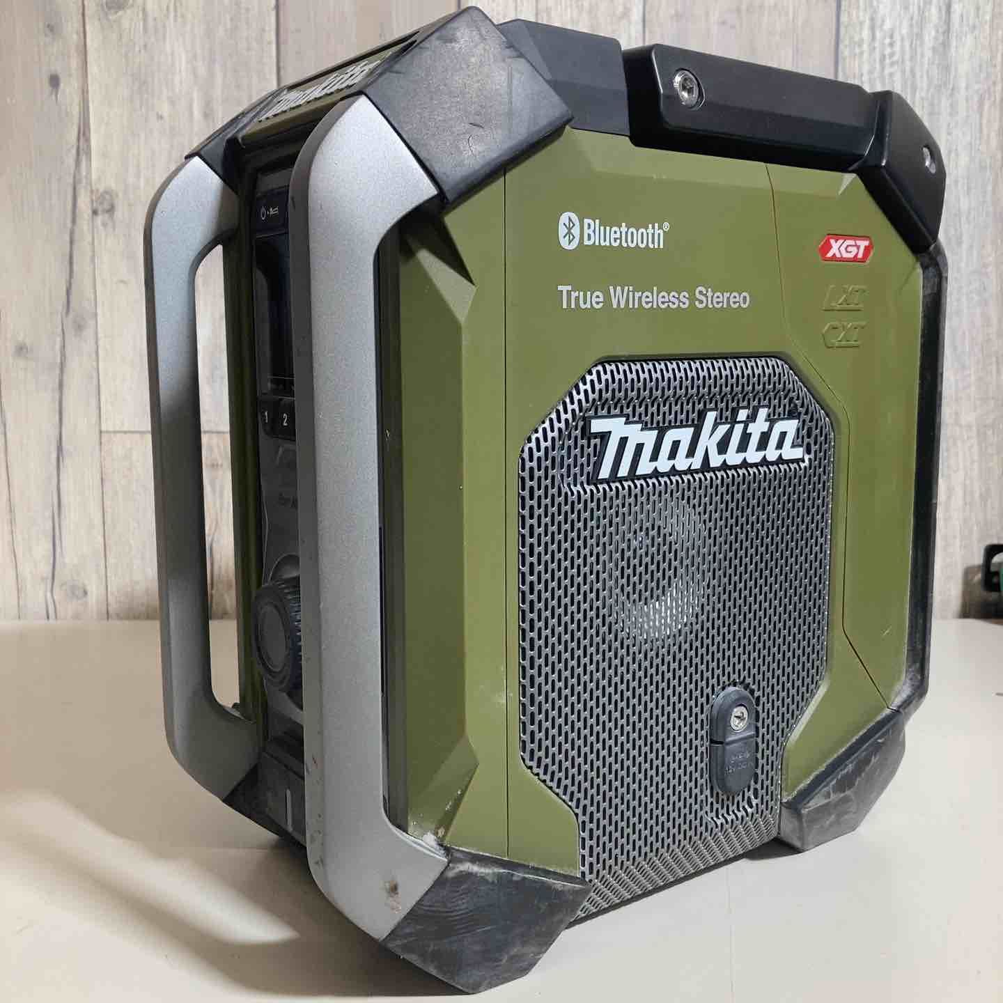 ★マキタ(makita) 10.8-40Vコードレスラジオ MR005GZO 本体のみ【戸田店】 ★マキタ(makita) 10.8-40Vコードレスラジオ MR005GZO 本体のみ【戸田店】