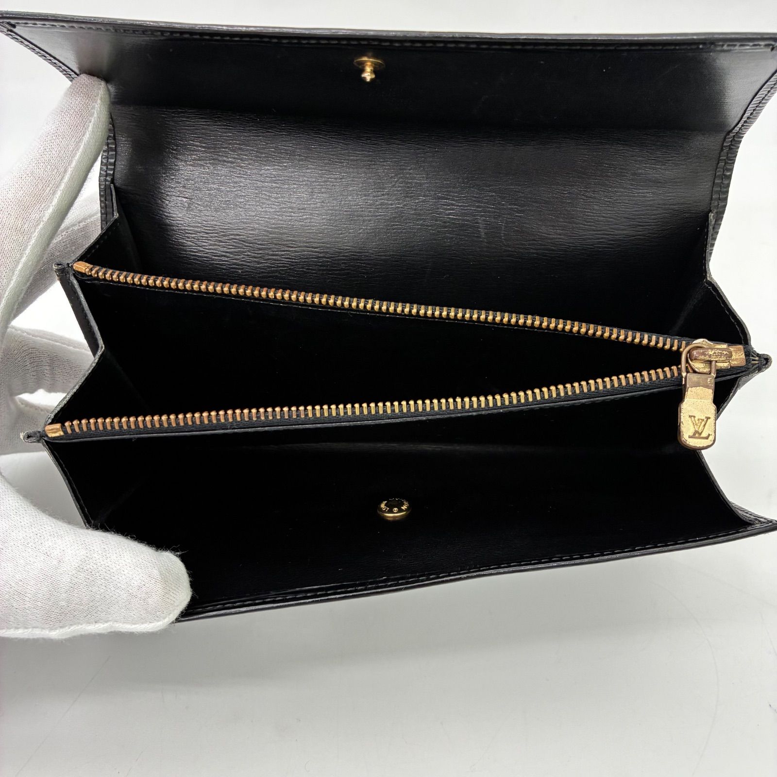 LOUIS VUITTON ルイヴィトン】エピ 長財布 - メルカリ