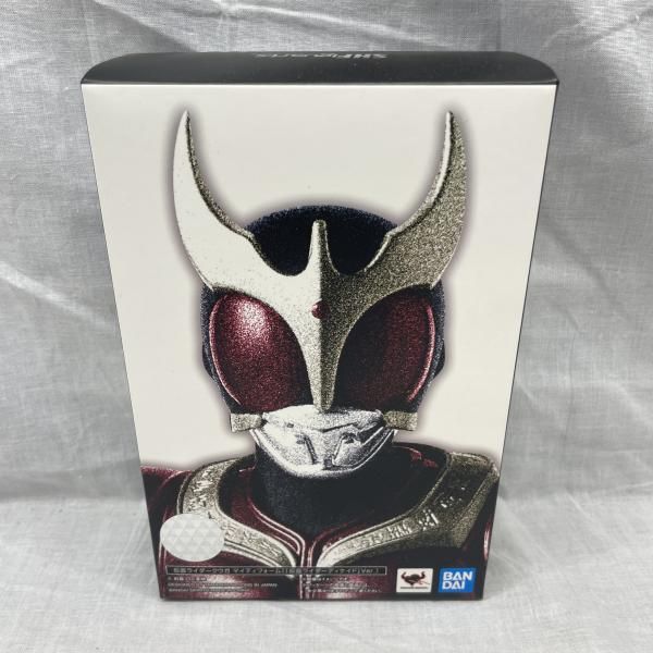 【中古】開封)S.H.Figuarts (真骨彫製法) 仮面ライダークウガ マイティフォーム (仮面ライダーディケイド Ver.)[91]