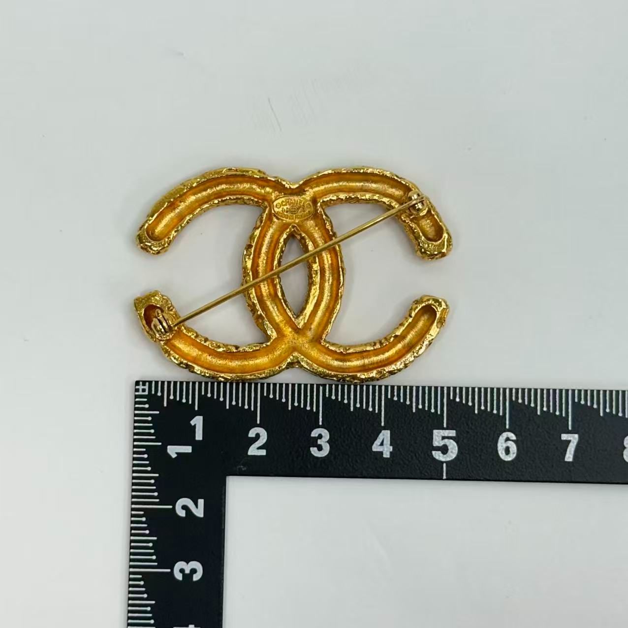 CHANEL 95A ココマーク 溶岩 ブローチ - メルカリ
