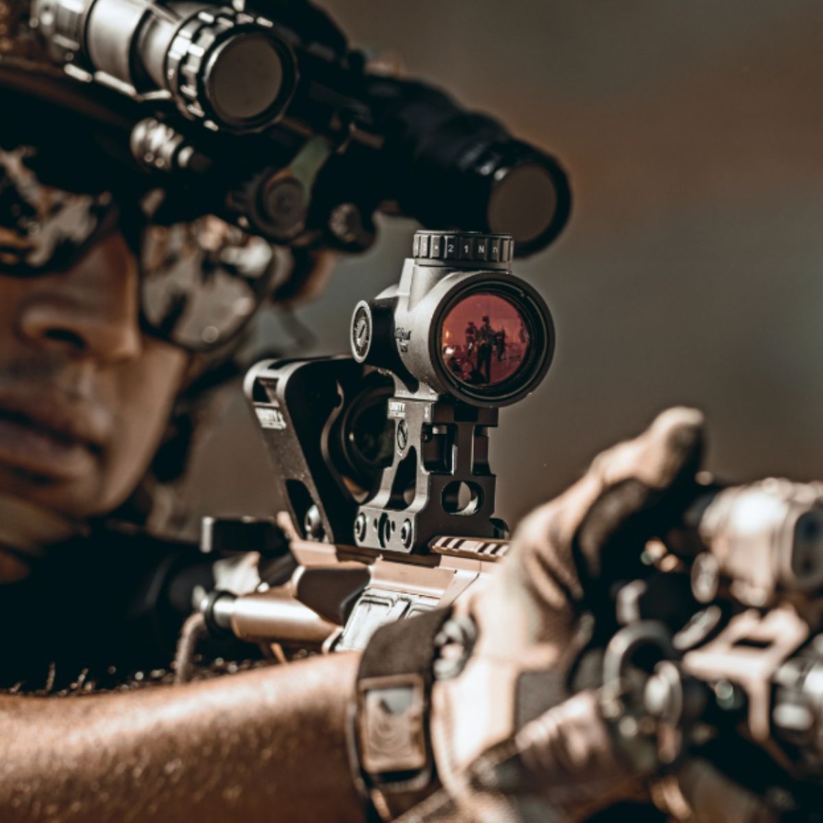 Unity Tactical FAST MRO ブラック Trijicon MRO対応 FST-MROB