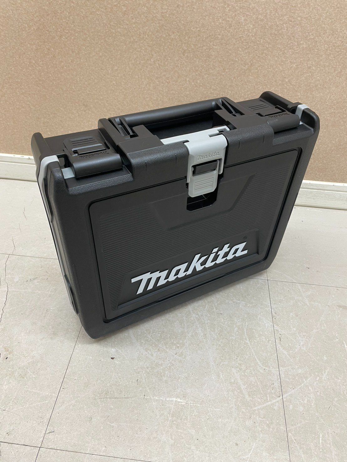 マキタ Makita マキタ18V充電式インパクトドライバオリーブ6.0Ah TD173DRGXO インパクトドライバー