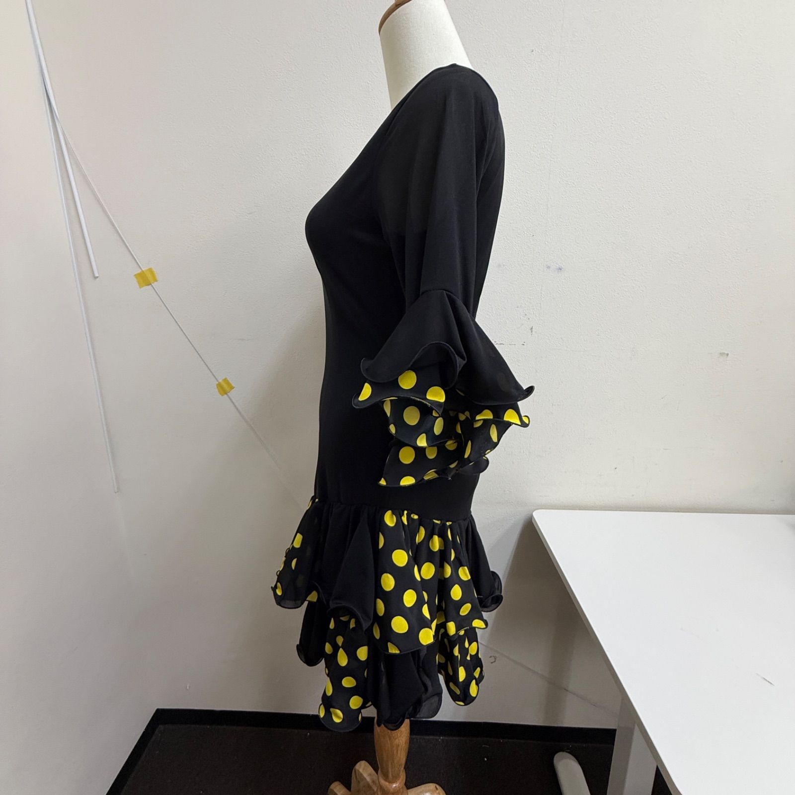 prima boutique】フラメンコ衣装 ツーピース ファルダ ブラック 黒