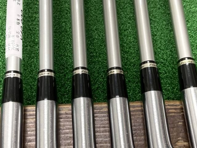 【中古】アイアンセット ゾディア(KMゴルフ) CM-1/MCI-70/R/25[0008]ZODIA アイアン