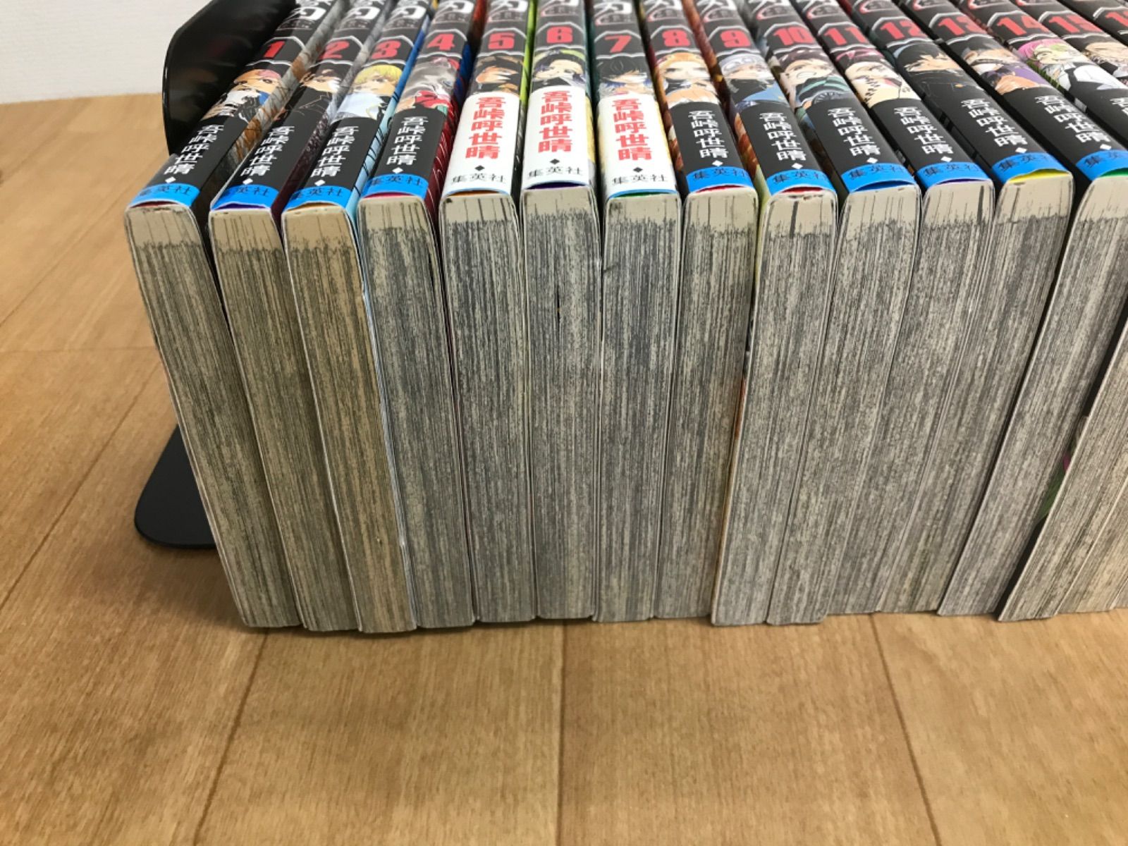 ☆③鬼滅の刃 1～23巻 全巻＋関連本3冊 全巻コミックセット《BV26F