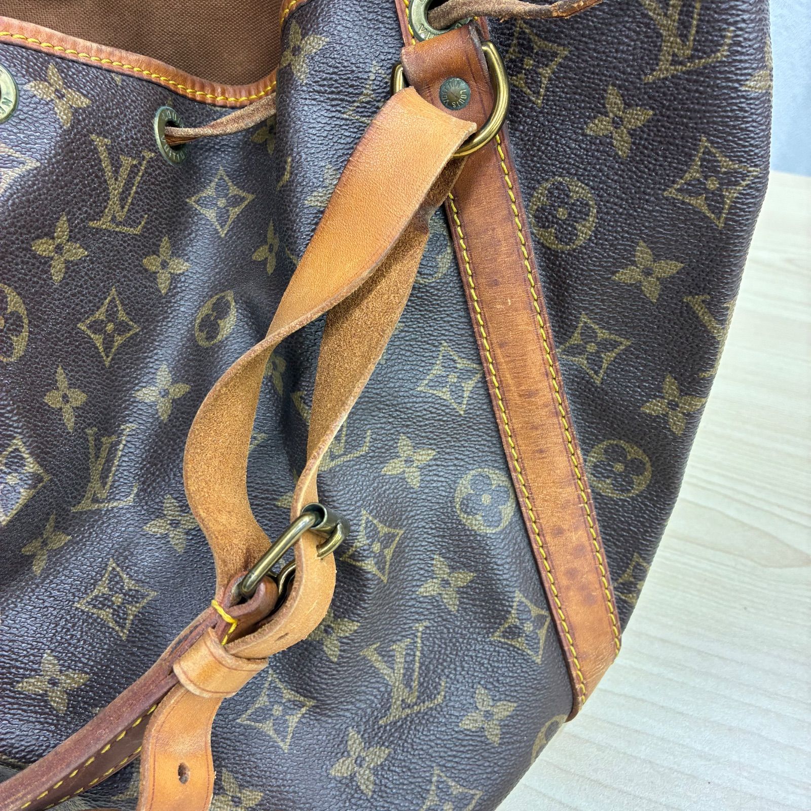 ルイヴィトン LOUIS VUITTON】訳あり・モノグラム プチノエ巾着バック 