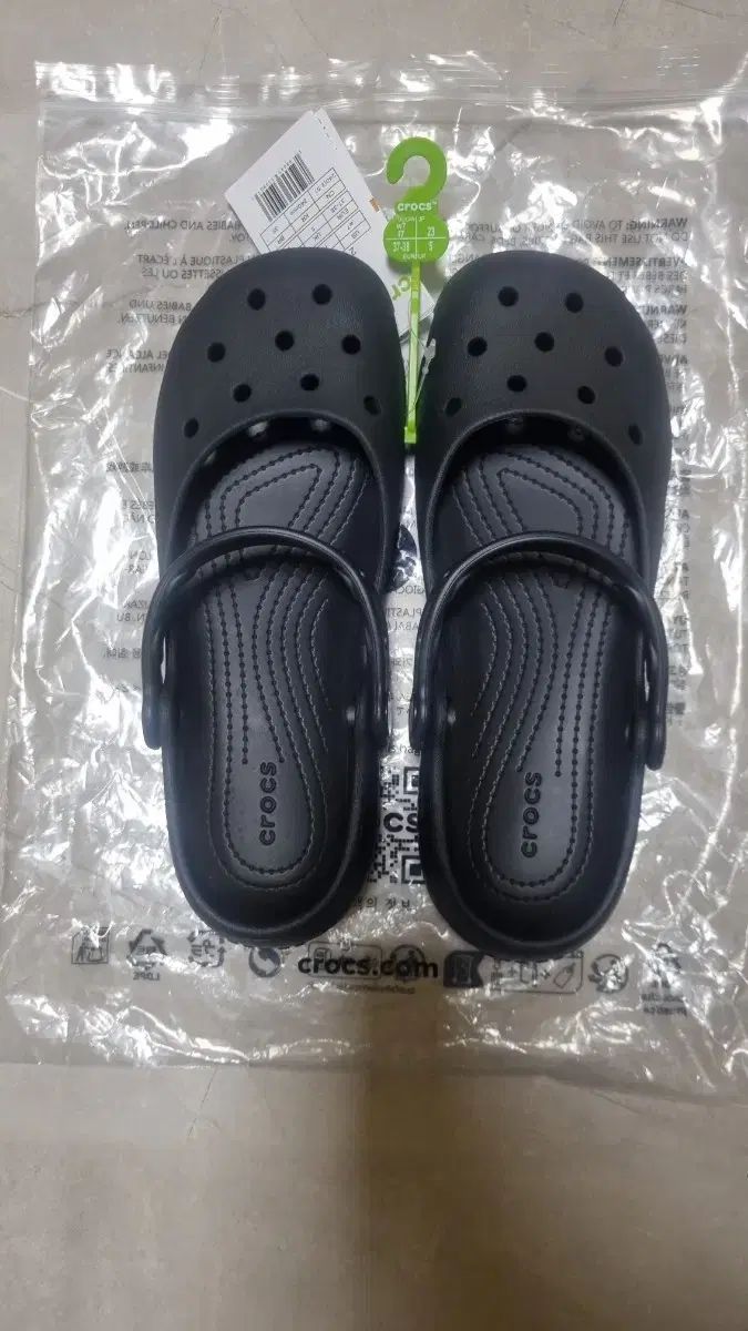 Crocs Classicバレエ w7 240サイズ アメリカ公式ホームページ 直輸入