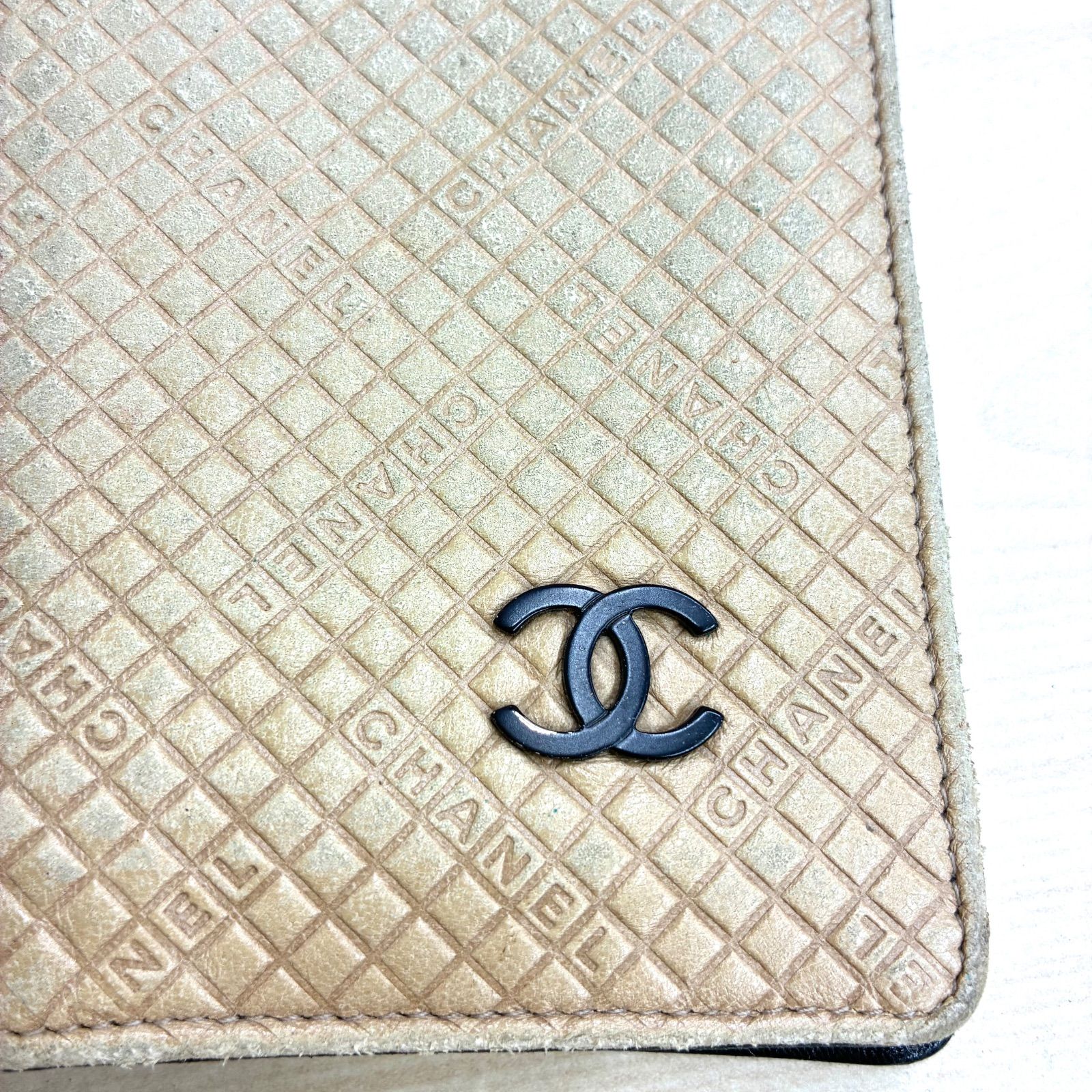 CHANEL ノベルティベージュ キルティング 長財布 シャネル CHANEL】キルティング風型押し 長財布 ベージュ - メルカリ