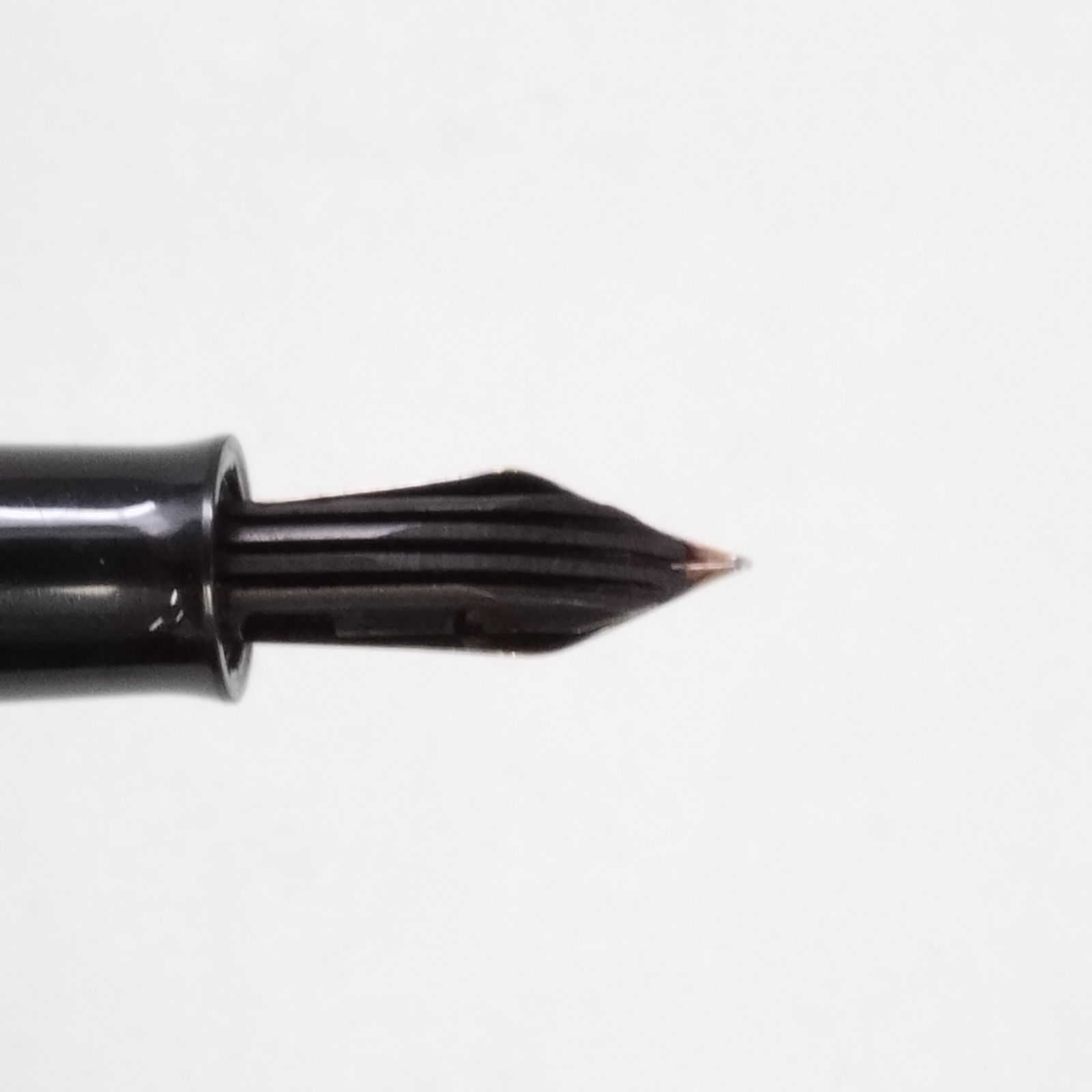 ARS17 ペリカン 極美品 万年筆 14C 585刻印 吸入式 グリーンストライプ 