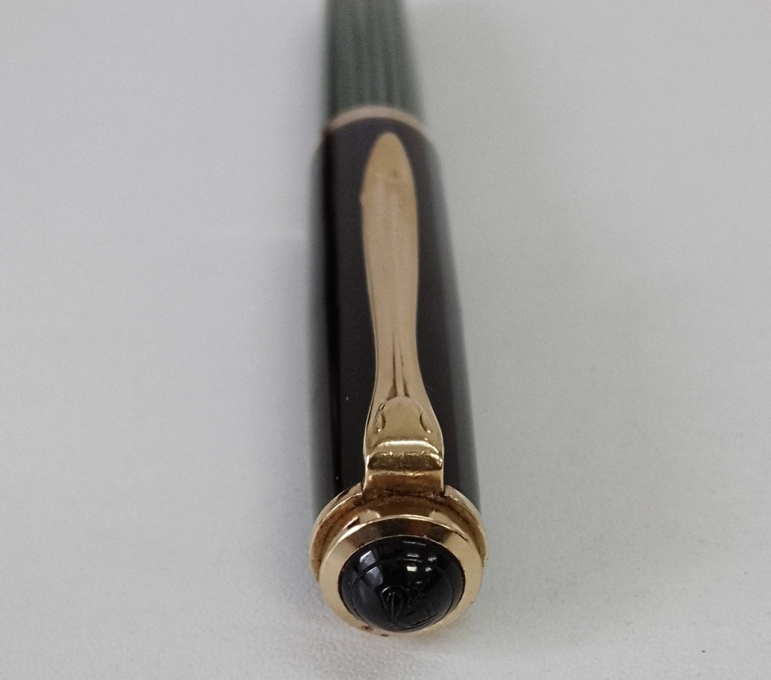 ARS17 ペリカン 極美品 万年筆 14C 585刻印 吸入式 グリーンストライプ 