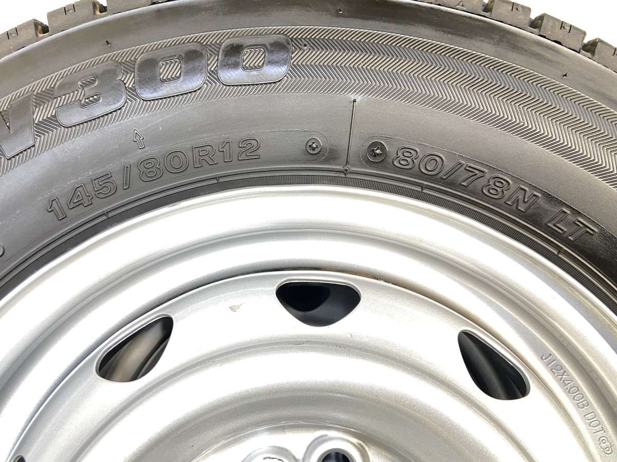 145/80R12 80/78N LT ブリヂストン W300 WD 12x4.0 40 100/110/114.3-4