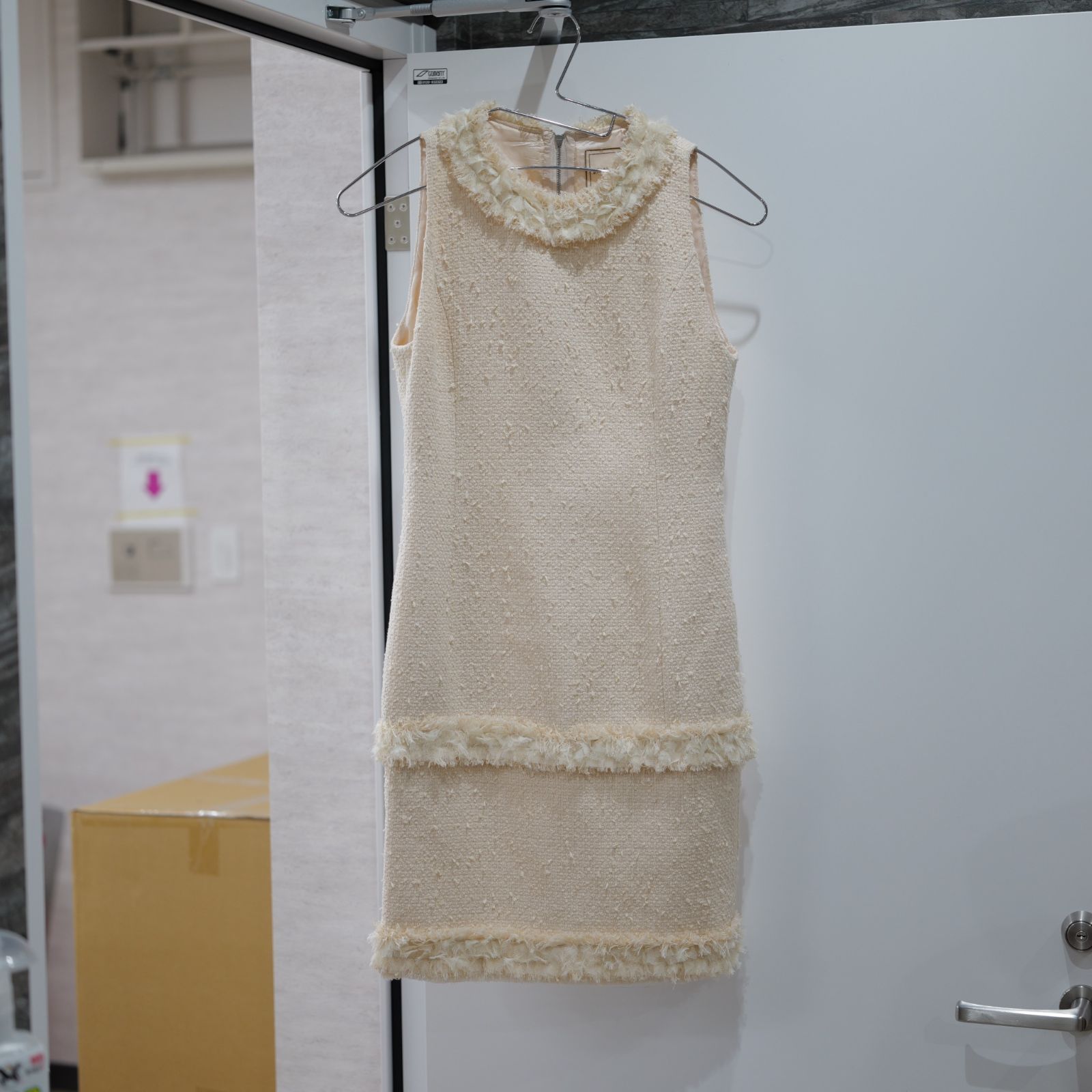 展示品 FOXEY フォクシー ノースリーブのツイードワンピース サイズ 38 32824-DS0FE18MF
