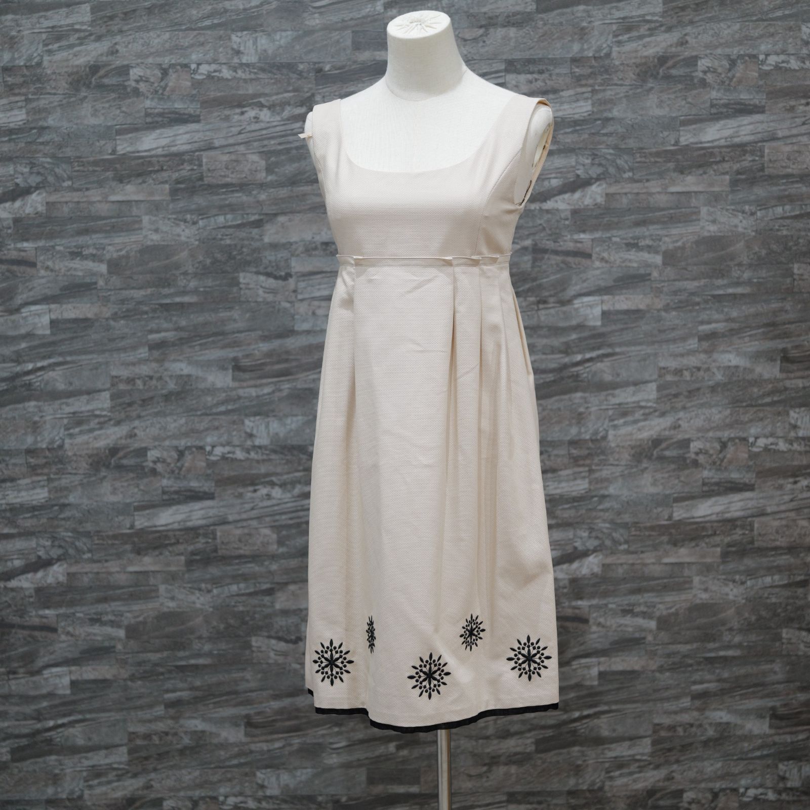展示品 FOXEY BOUTIQUE フォクシーブティック アリスダンスドレス サイズ 40 29811-SOFO20MF