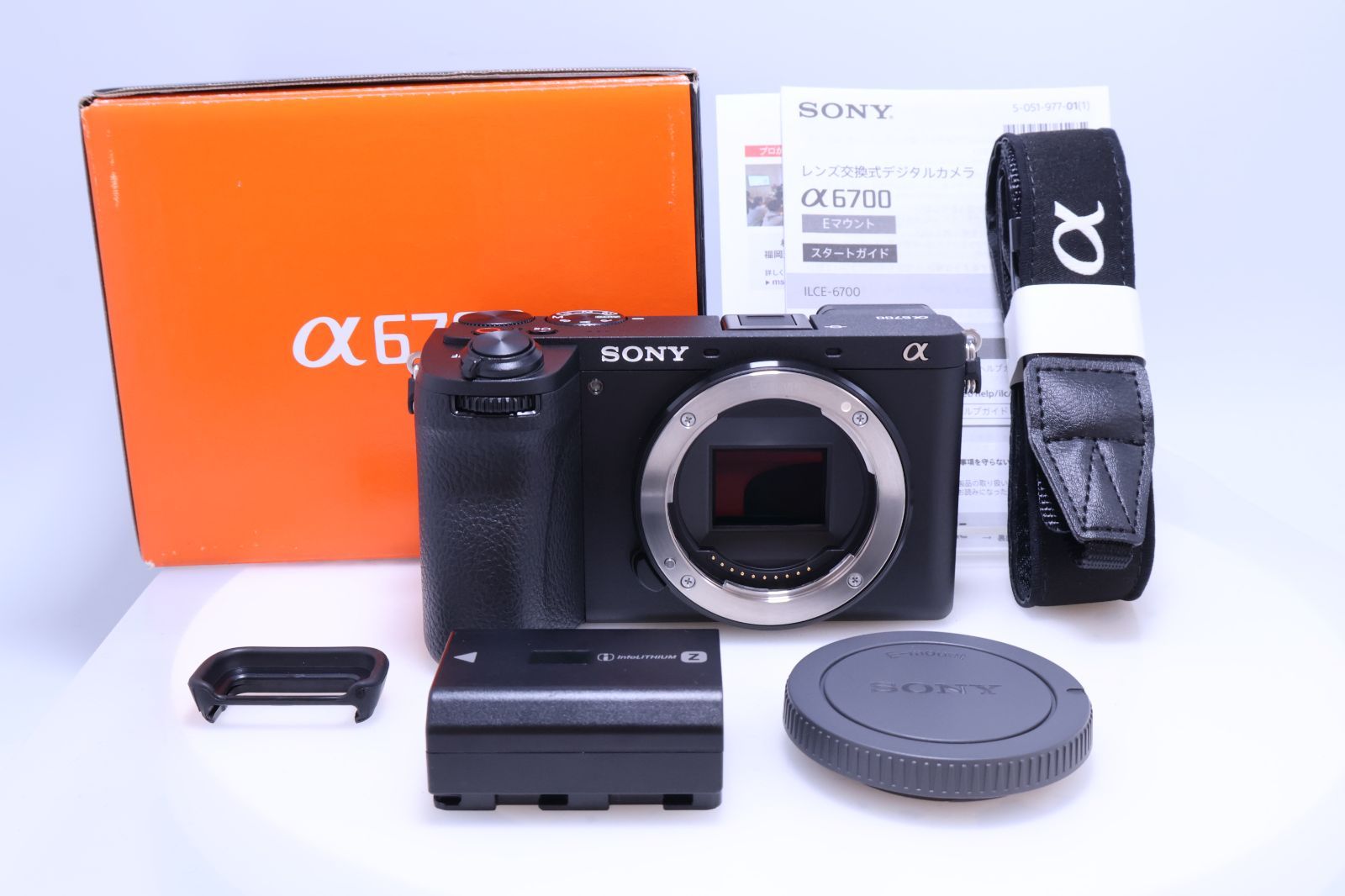 【美品】SONY α6700 ボディ ブラック ILCE-6700 APS-C ミラーレス一眼カメラ
