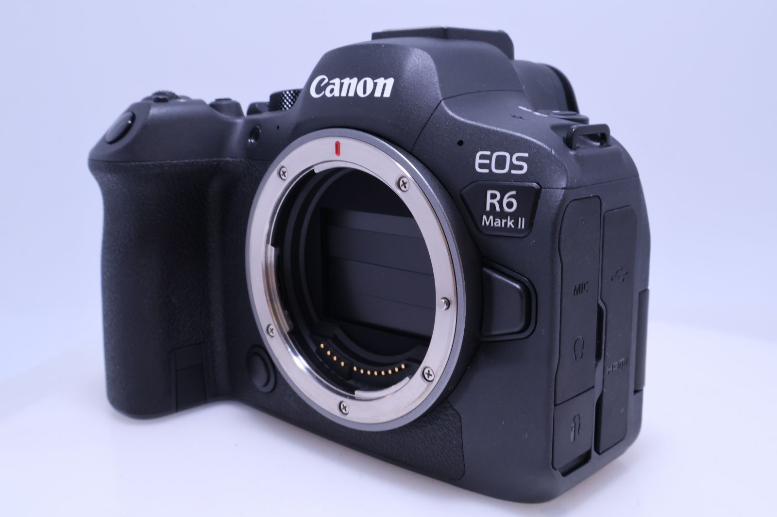3,000回以下 極美品】Canon EOS R6 Mark II ボディ ミラーレスカメラ 