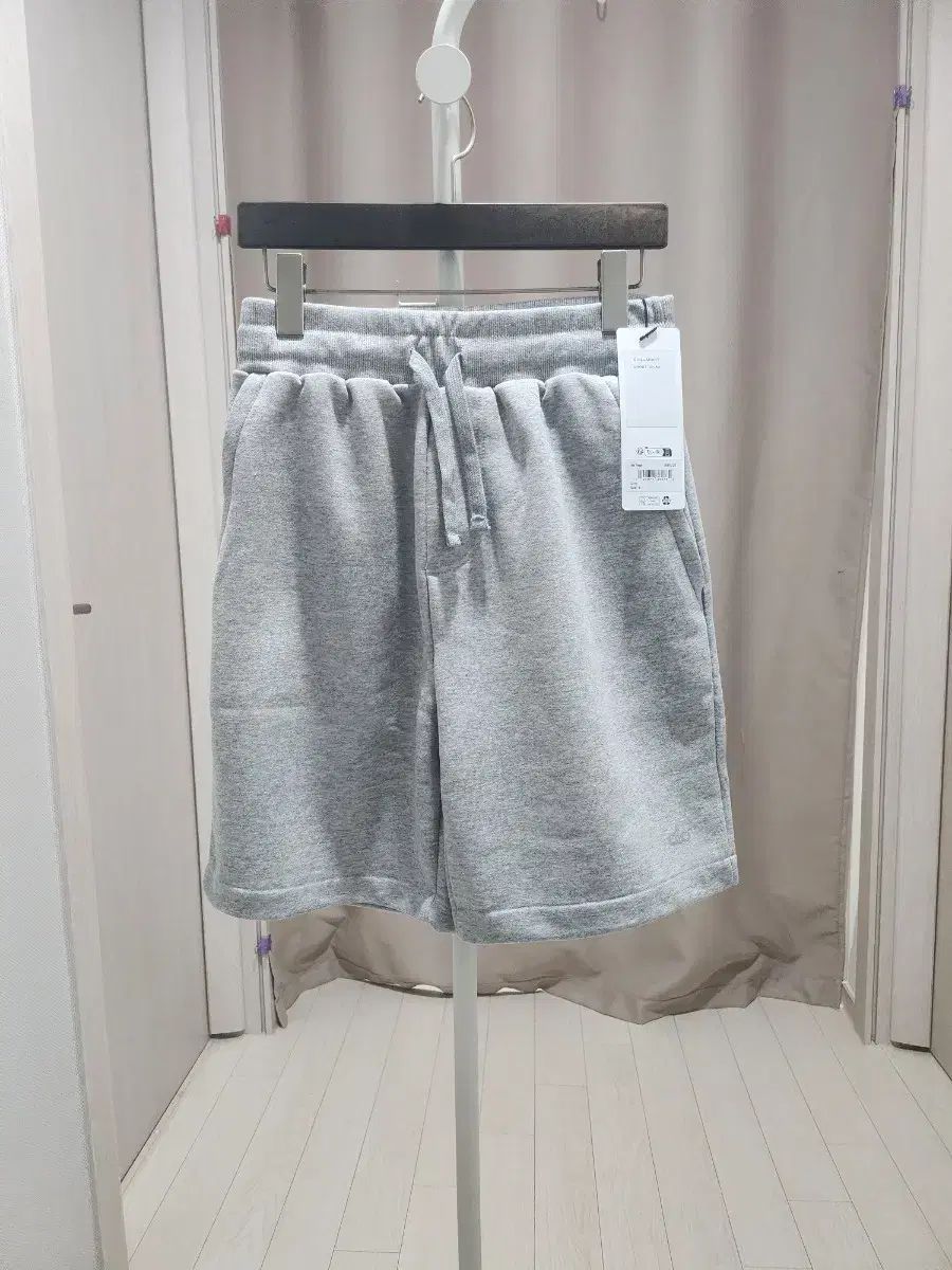 ALO アルロ グレー ハーフパンツ 新品