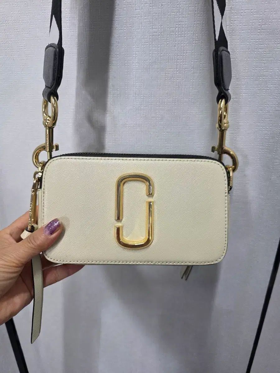 マークジェイコブス クロスバック 8,054円