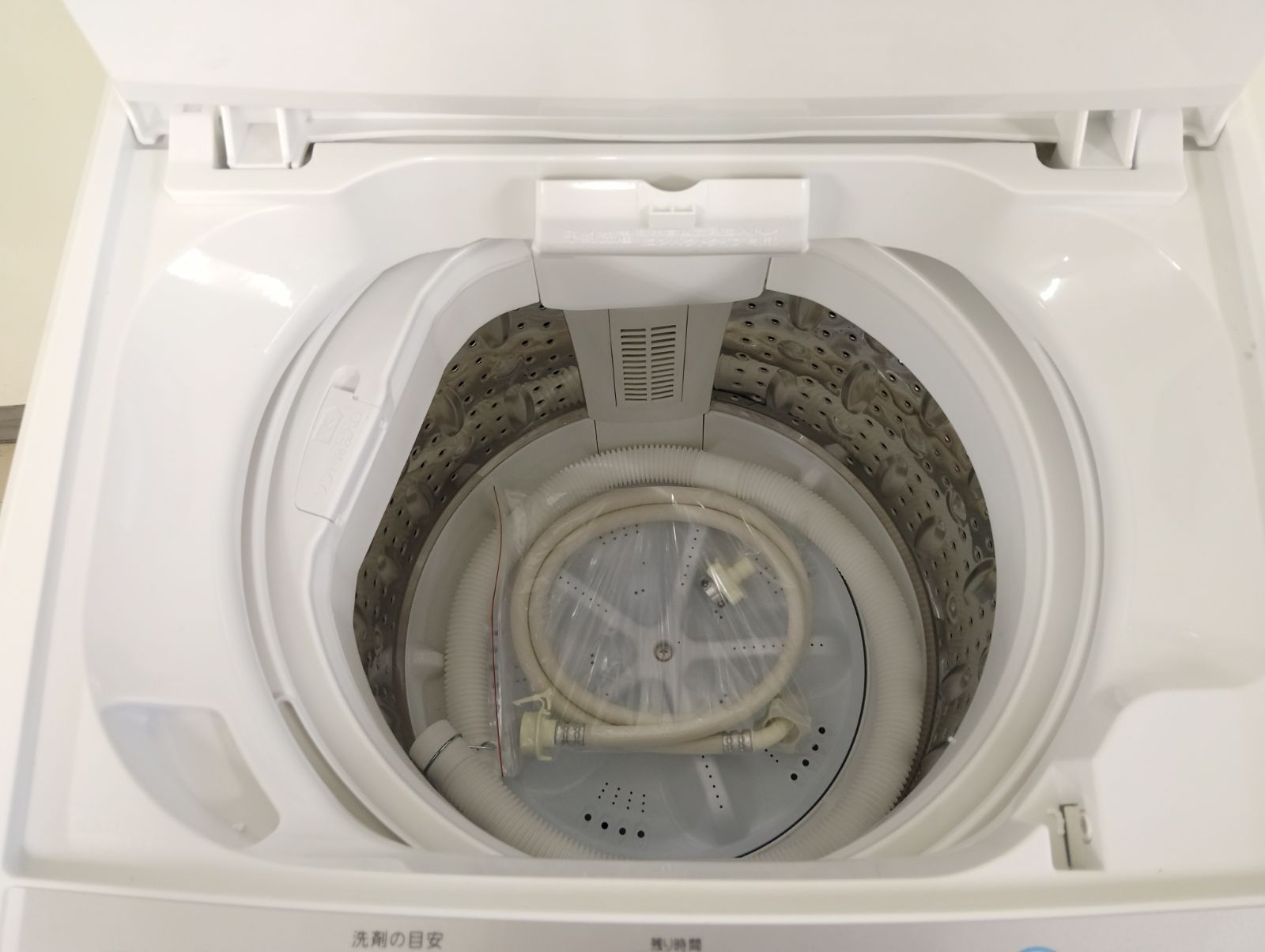 未使用品・高年式】リムライト 全自動洗濯機 5.5kg RHT-055WE