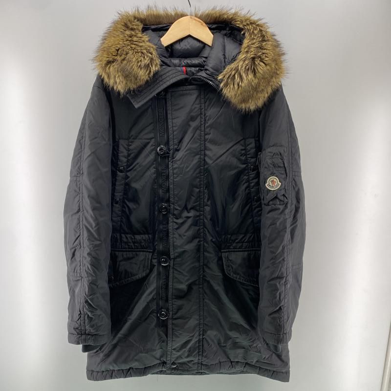 【中古】MONCLER 21AW AJA GIUBOTTO フェイクファーダウンジャケット ブラック 2 △右肩破れ　モンクレール[24]