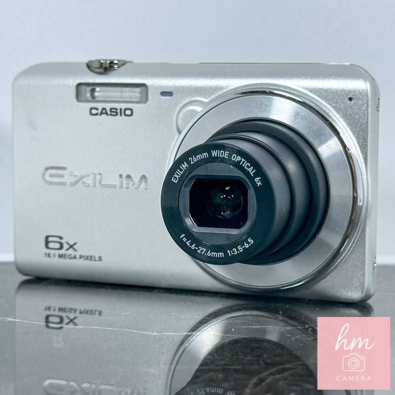 CASIO EXILIM EX-Z880 シルバー 1410万画素 光学4倍ズーム 広角27mm メイクアップモード コンパクトデジタルカメラ カシオ エクシリム