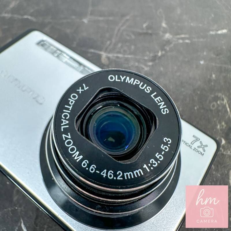 超美品 μ-7000 シルバー  M222 OLYMPUS μ-7000 シルバー 1200万画素 光学7倍ズーム マジック
