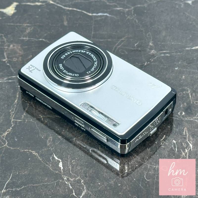OLYMPUS μ-7000 シルバー 1200万画素 光学7倍ズーム マジック