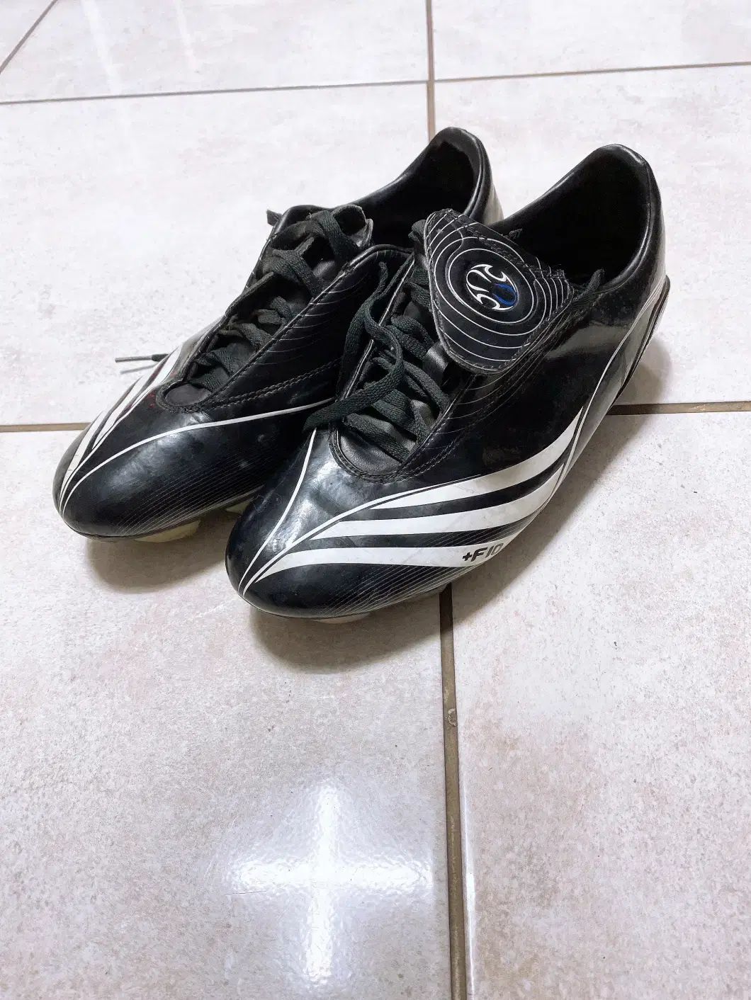 モンヴィンテージ(265)adidas メンズ サッカーシューズ