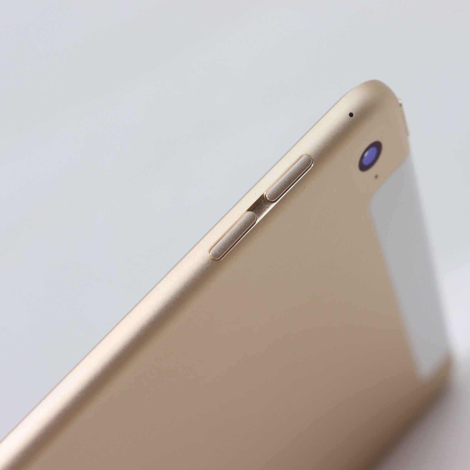 IT1WALGNQ0I0 ジャンク 動作確認済み Apple アップル iPad mini4 アイ