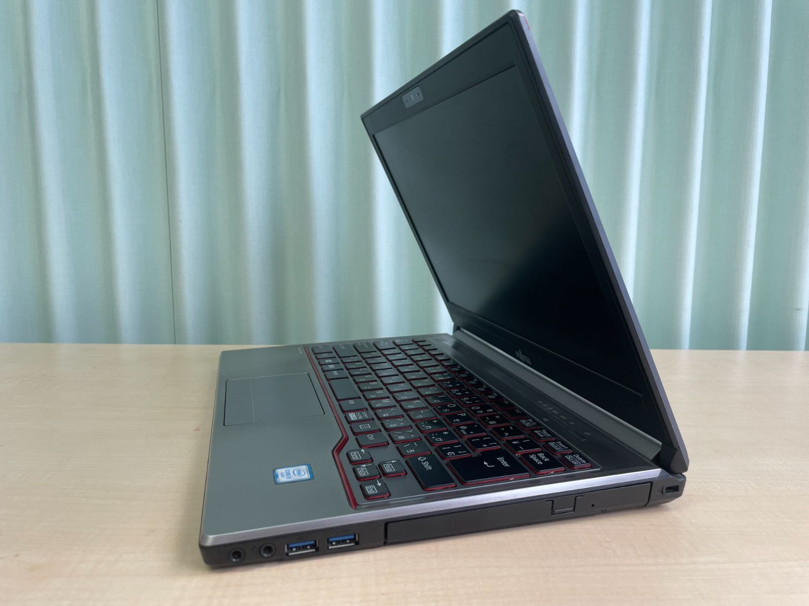 第6世代Core i5・軽量モバイル・SSD256GB】富士通 LIFEBOOK E736/M 第6世代Core i5・軽量モバイル・SSD256GB】富士通 LIFEBOOK E736/M