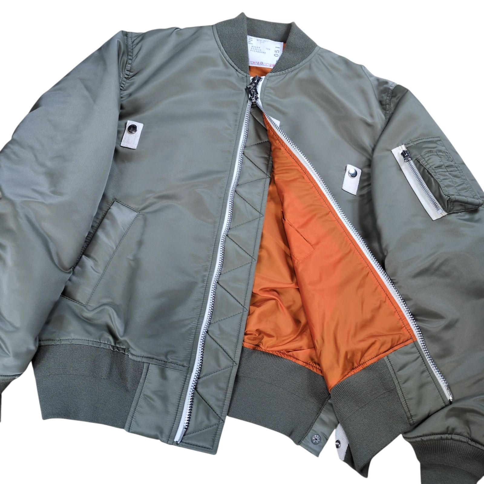 sacai