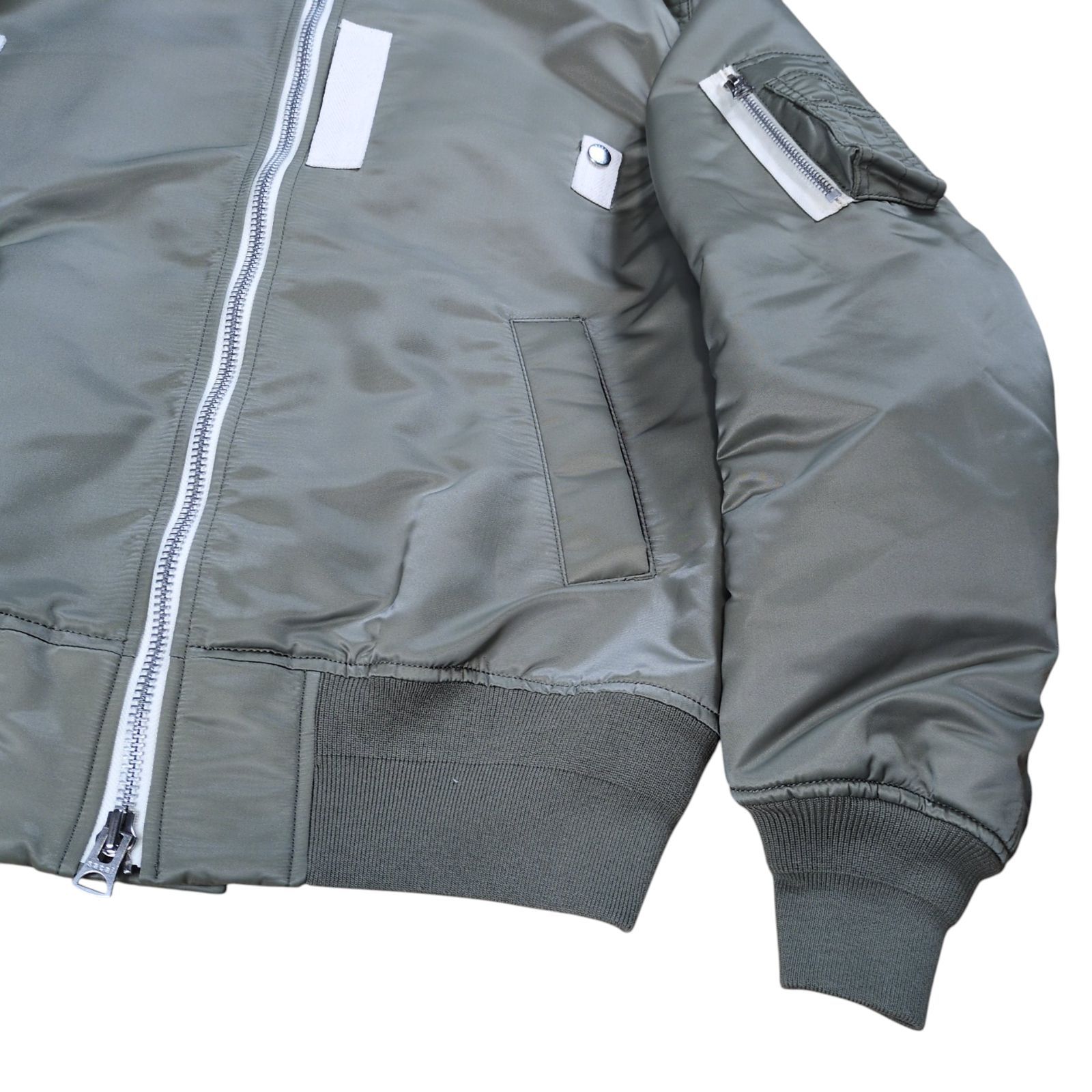 sacai