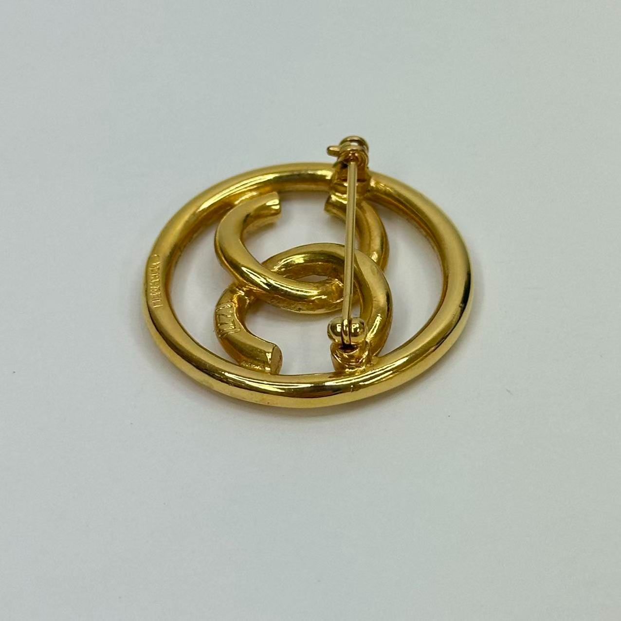 CHANEL シャネル ココマーク ゴールド 1271 ブローチ - メルカリ