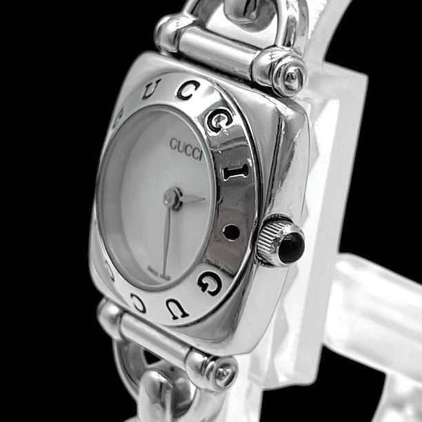 新品電池 稼働品 GUCCI グッチ レディース腕時計 6300L ホースビット クォーツQZ スクエア型 シルバー 文字盤 ホワイト スイス製 新品電池 稼働品 GUCCI グッチ レディース腕時計 6300L ホースビット クォーツQZ スクエア型 シルバー 文字盤 ホワイト スイス製