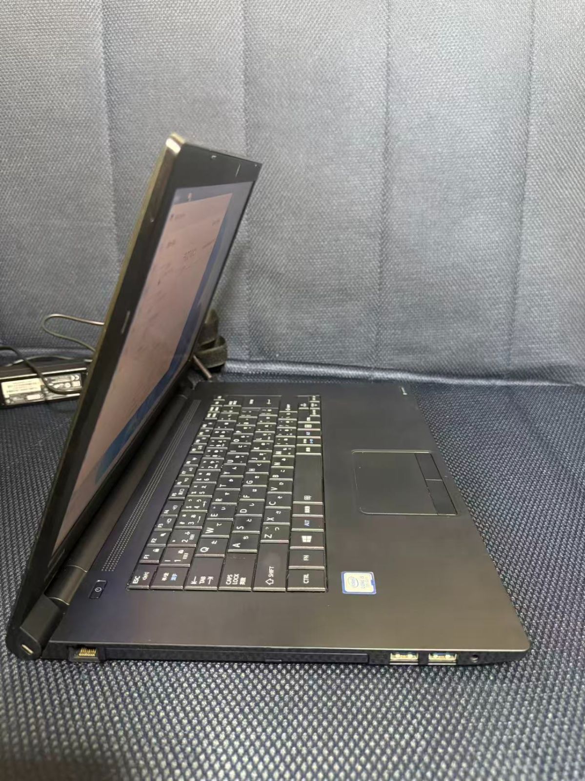 TOSHIBA dynabook B65/J Core i7 7600U 2.80GHz/16GB/256GB(SSD