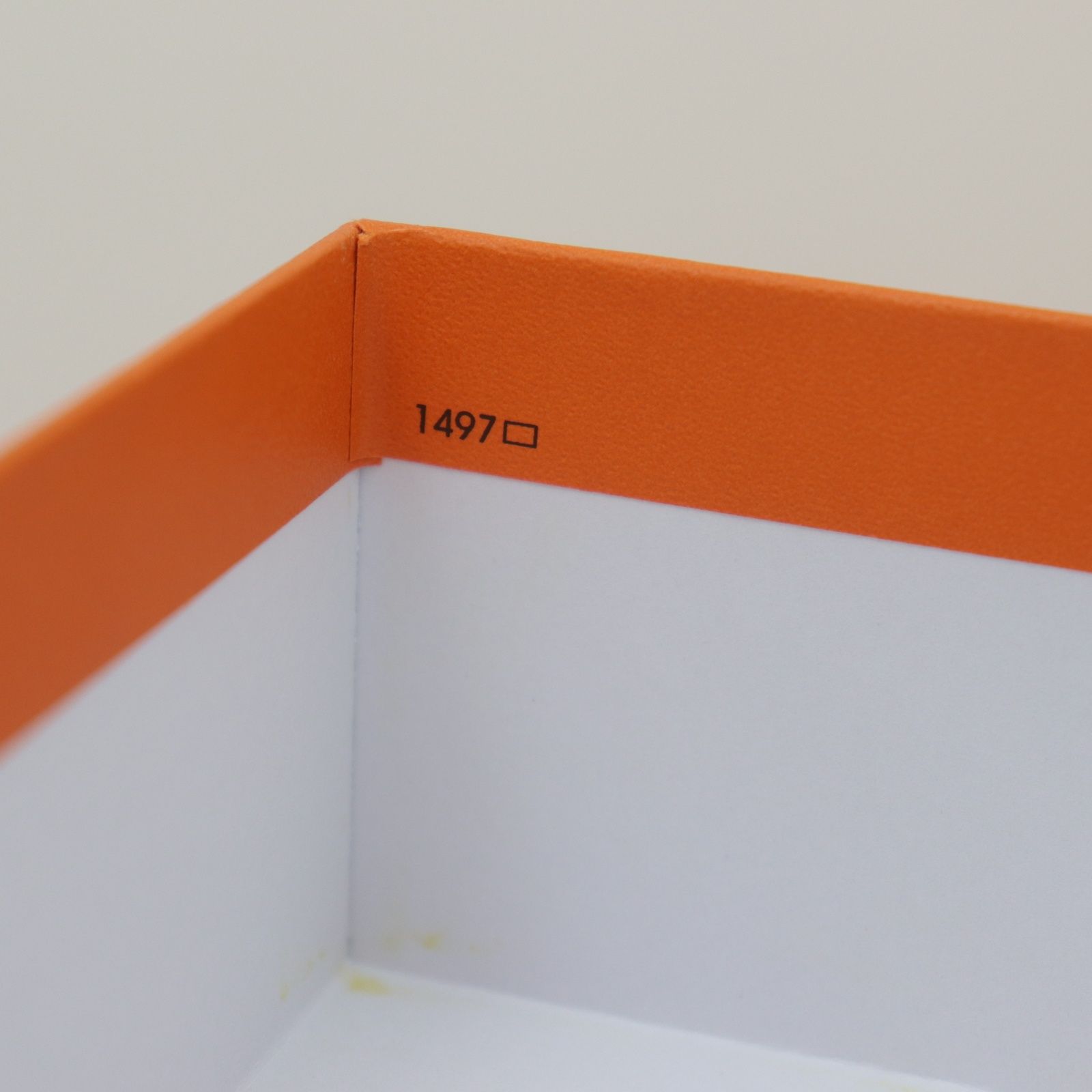 HERMES バーキン25用オレンジ ギフトボックス 1497 ITA1RY19B2Q1 HERMES エルメス バーキン25 1497 空箱 オレンジ